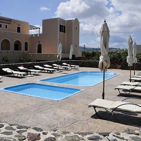Anessis Aparthotel 3*